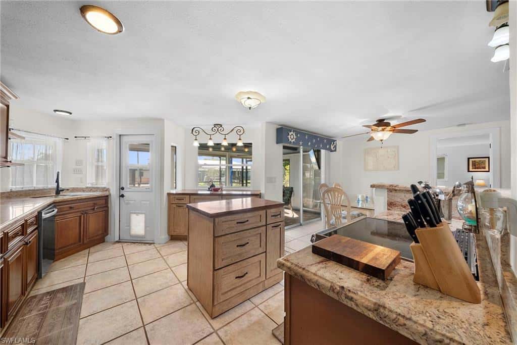 4320 Gulf Cir, North Fort Myers, photo 21