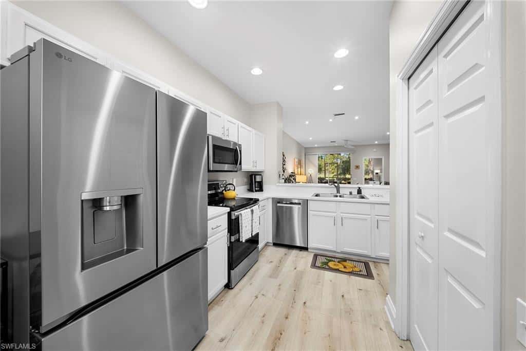 8231 Parkstone Pl #102, Naples, photo 14