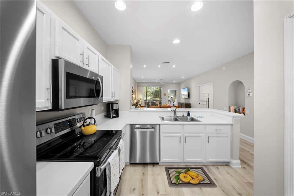 8231 Parkstone Pl #102, Naples, photo 15