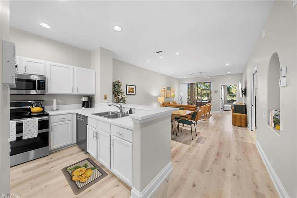 8231 Parkstone Pl #102, Naples, photo 11