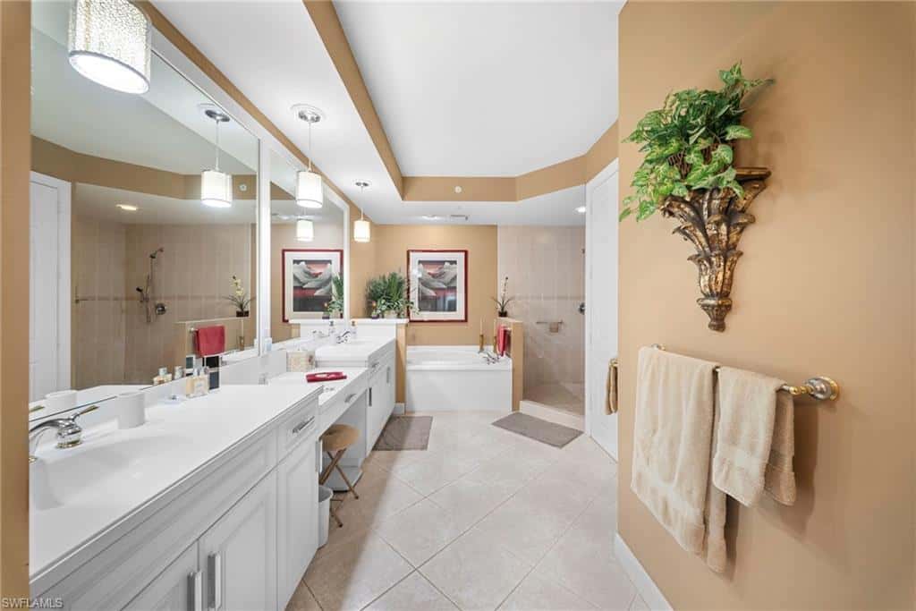 730 Waterford Dr #204, Naples, photo 24