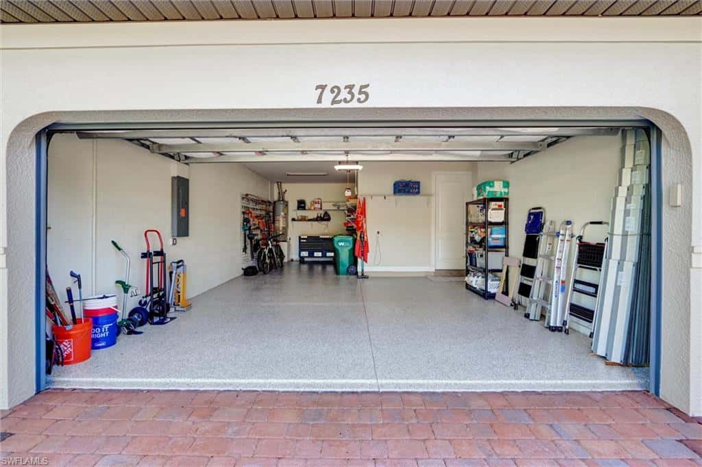 7235 Live Oak Dr, Naples, photo 6
