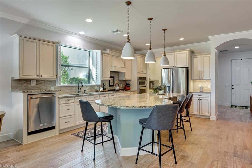 7235 Live Oak Dr, Naples, photo 35