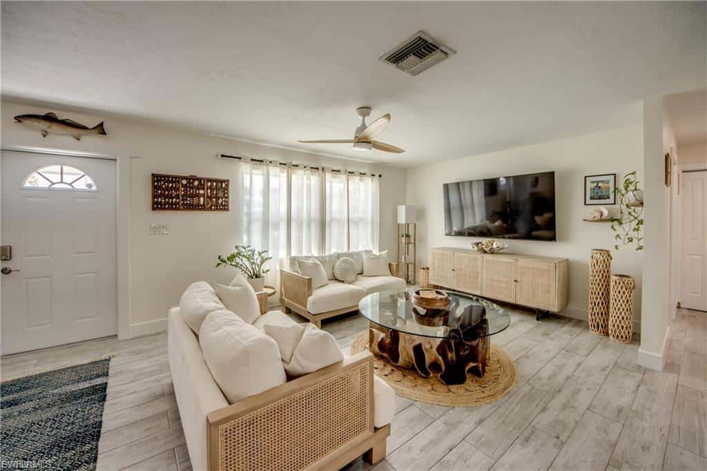 355 Donora Blvd, Fort Myers Beach, photo 7