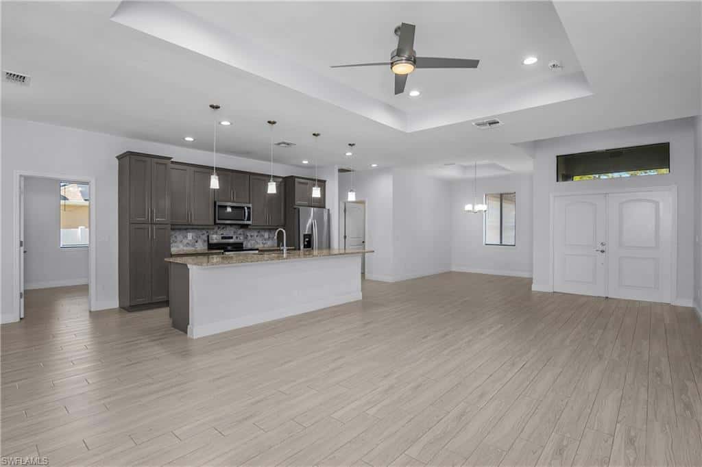 4575 Catalina Ln, Bonita Springs, photo 13