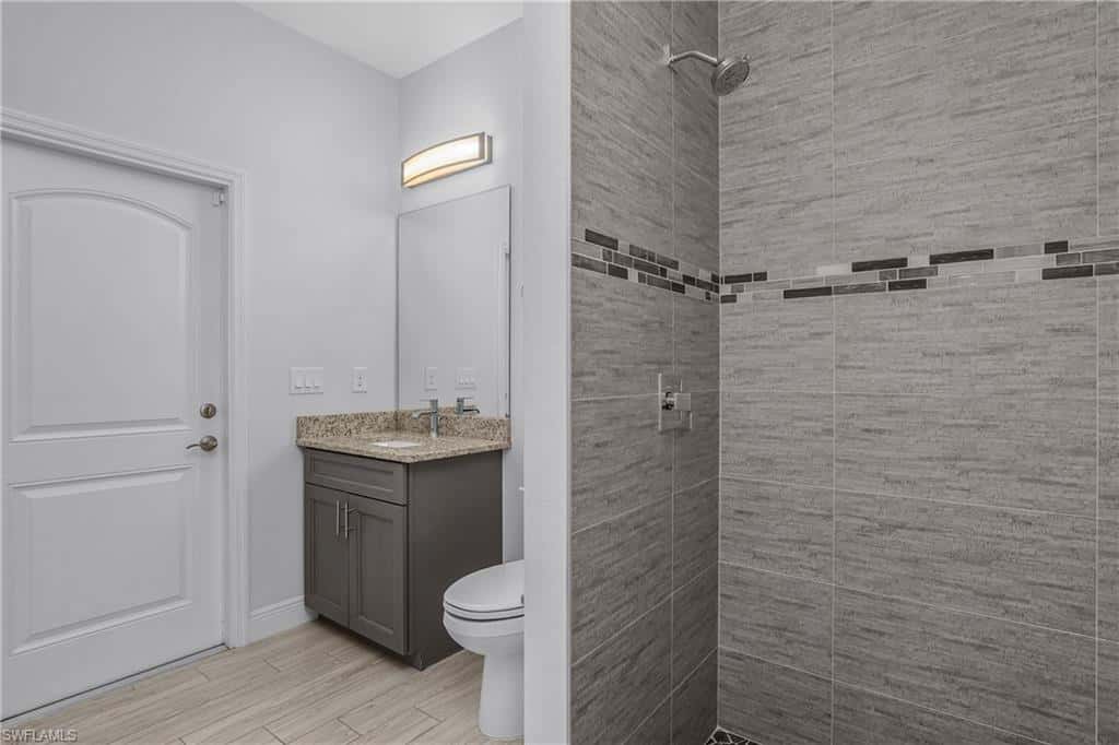 4575 Catalina Ln, Bonita Springs, photo 34