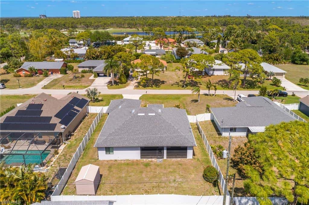 4575 Catalina Ln, Bonita Springs, photo 38