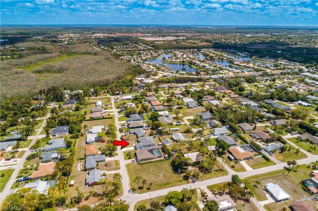 4575 Catalina Ln, Bonita Springs, photo 39