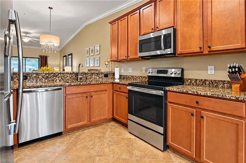 9521 Avellino Way #2422, Naples, photo 13