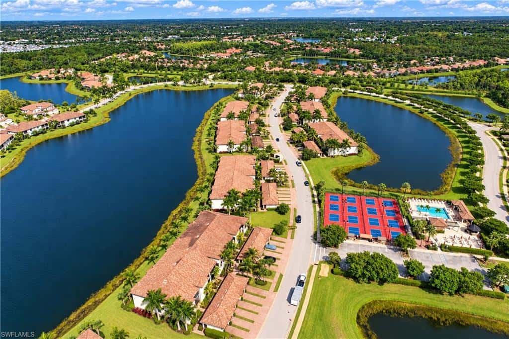 9521 Avellino Way #2422, Naples, photo 36