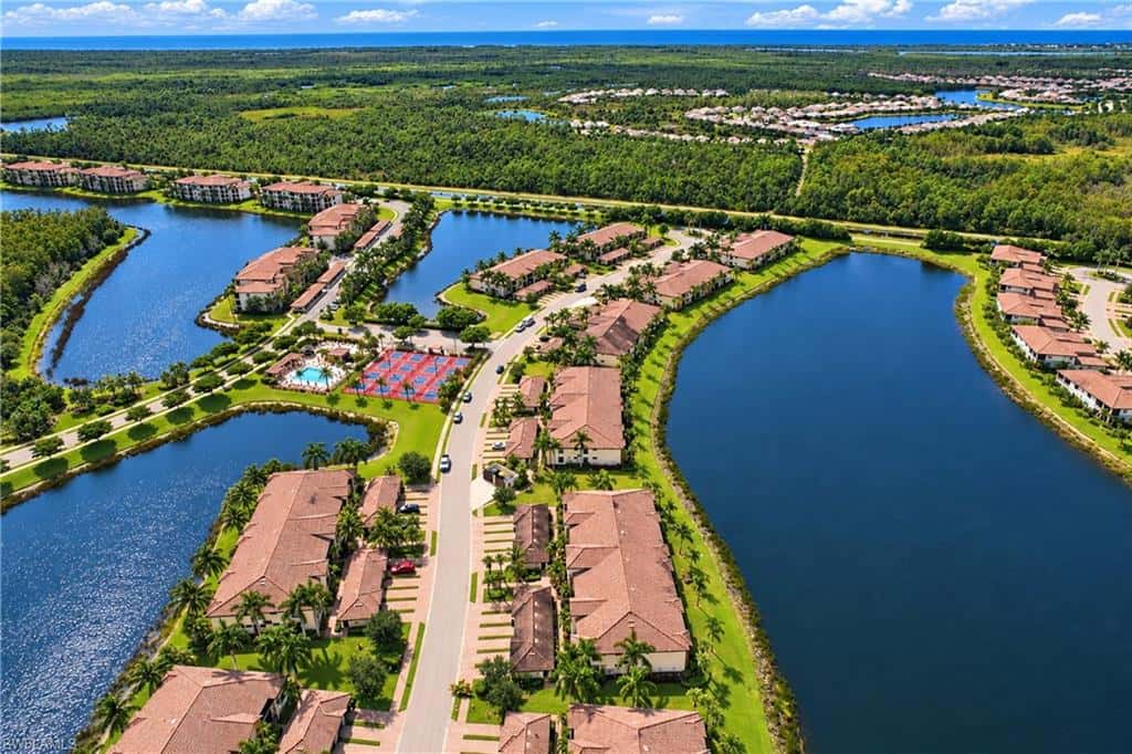 9521 Avellino Way #2422, Naples, photo 34