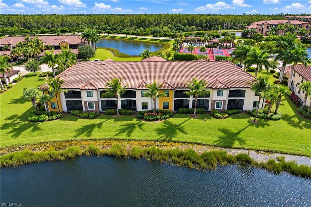 9521 Avellino Way #2422, Naples, photo 33