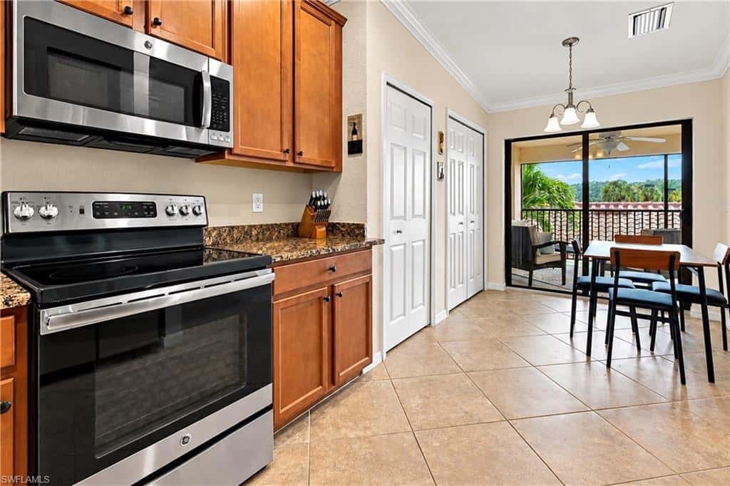 9521 Avellino Way #2422, Naples, photo 14