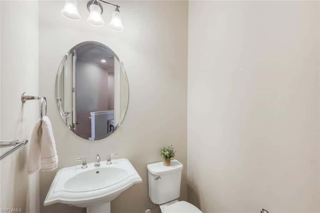 8835 Nautical Landing Cir #201, Naples, photo 32