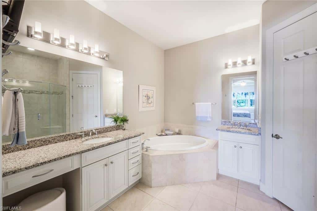 8835 Nautical Landing Cir #201, Naples, photo 28