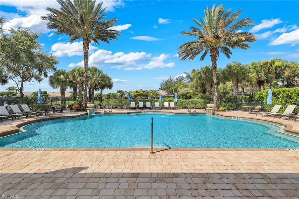 16345 Camden Lakes Cir, Naples, photo 47