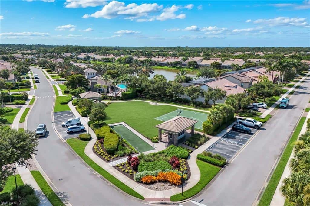 16345 Camden Lakes Cir, Naples, photo 45