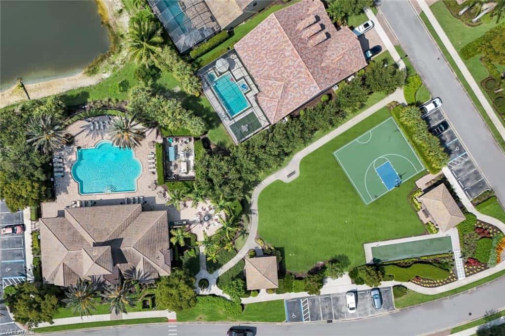 16345 Camden Lakes Cir, Naples, photo 50
