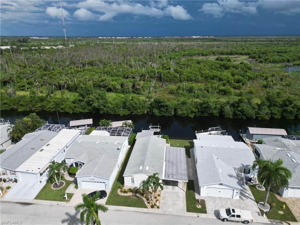 17611 Canal Cove Ct, Fort Myers Beach, photo 5