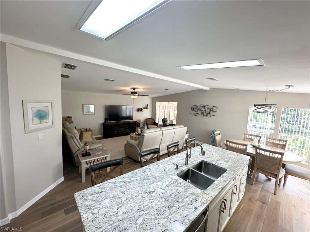 17611 Canal Cove Ct, Fort Myers Beach, photo 18