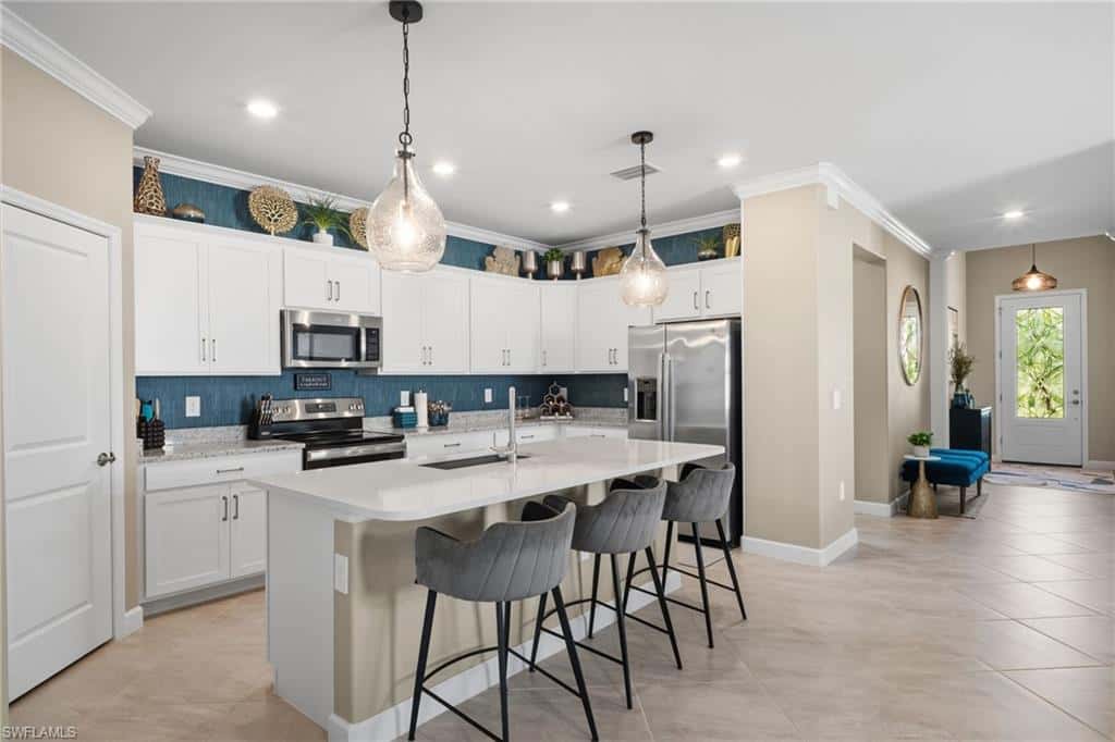 3398 Weston Manor Dr, Alva, photo 8