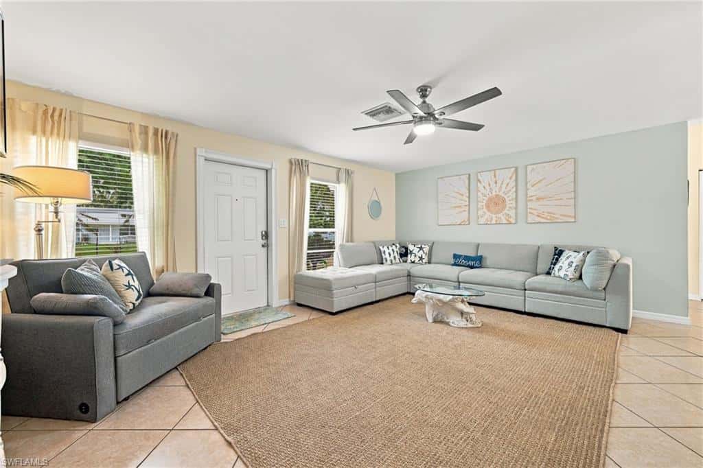 28069 Sunset Dr, Bonita Springs, photo 6