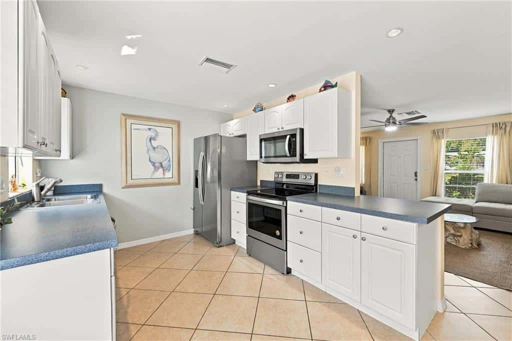 28069 Sunset Dr, Bonita Springs, photo 13