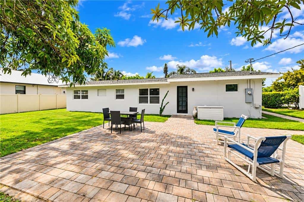 28069 Sunset Dr, Bonita Springs, photo 26