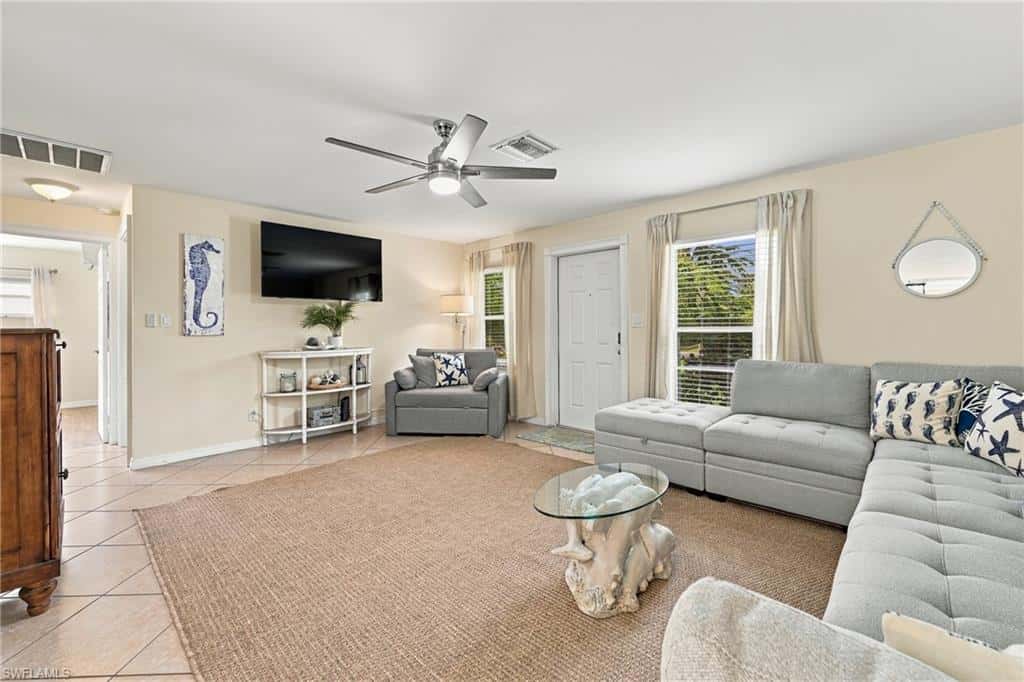 28069 Sunset Dr, Bonita Springs, photo 7