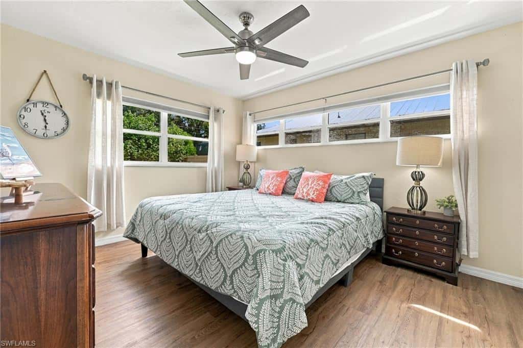 28069 Sunset Dr, Bonita Springs, photo 24