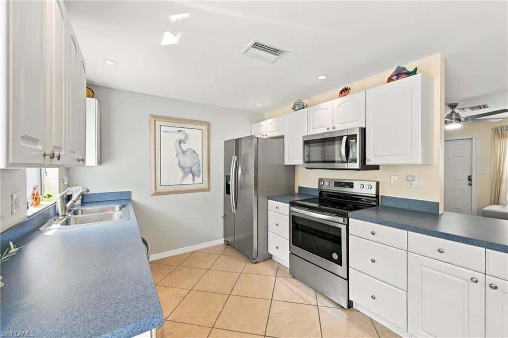 28069 Sunset Dr, Bonita Springs, photo 10