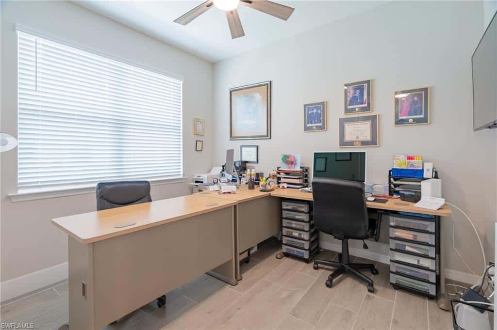 1127 Town And River Dr, Fort Myers, photo 12
