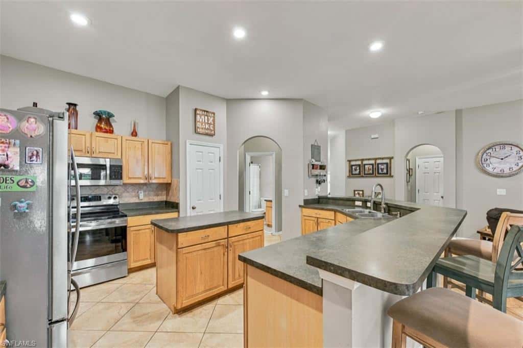 17311 Stepping Stone Dr, Fort Myers, photo 7