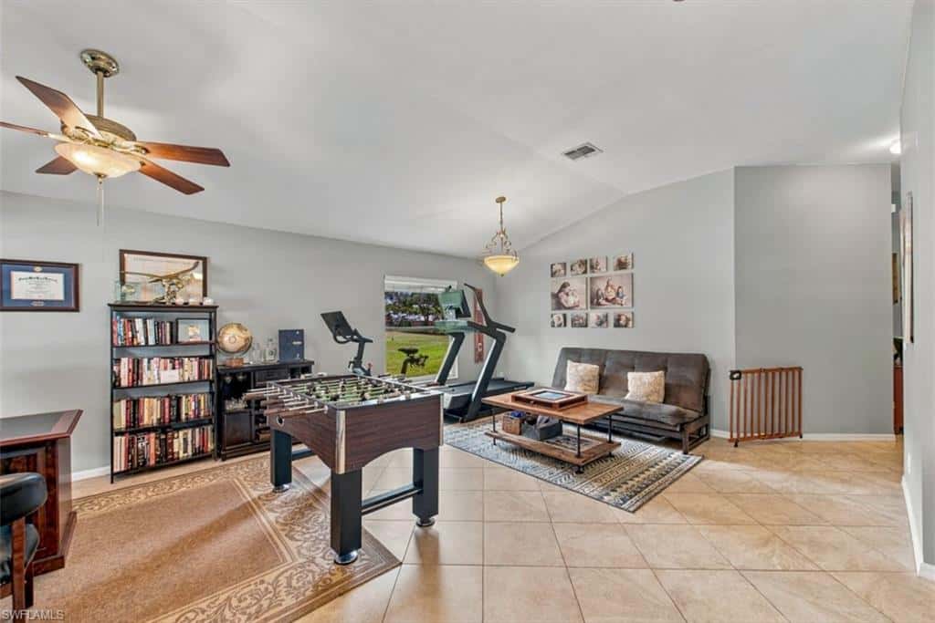 17311 Stepping Stone Dr, Fort Myers, photo 4