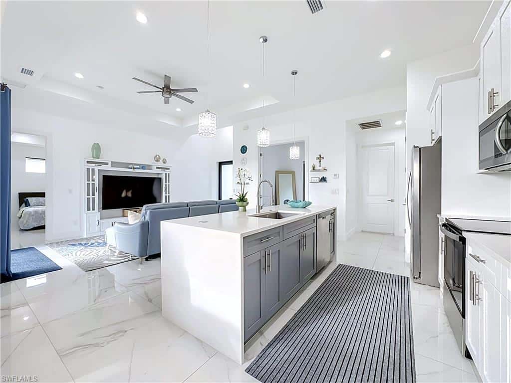 1129 4th Pl, Cape Coral, photo 17