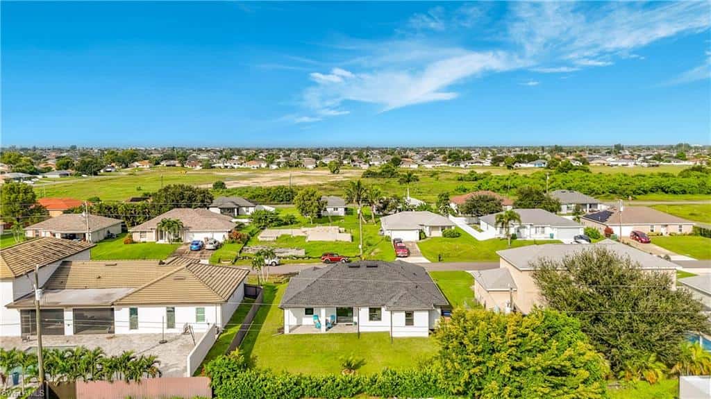 1129 4th Pl, Cape Coral, photo 43