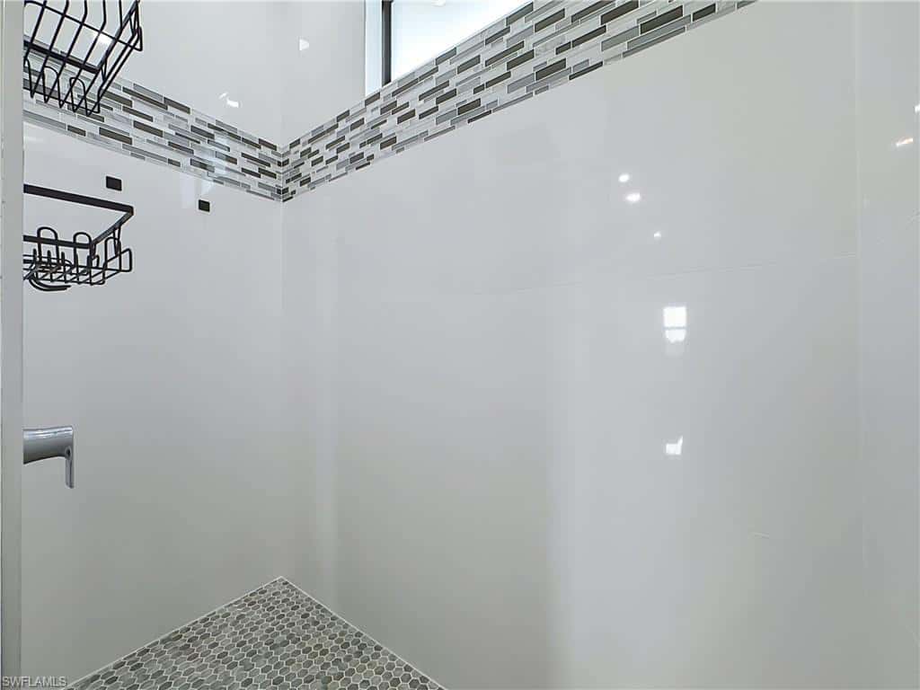 1129 4th Pl, Cape Coral, photo 32