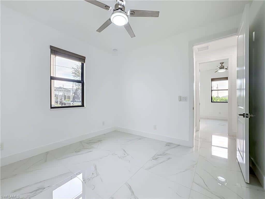 1129 4th Pl, Cape Coral, photo 24