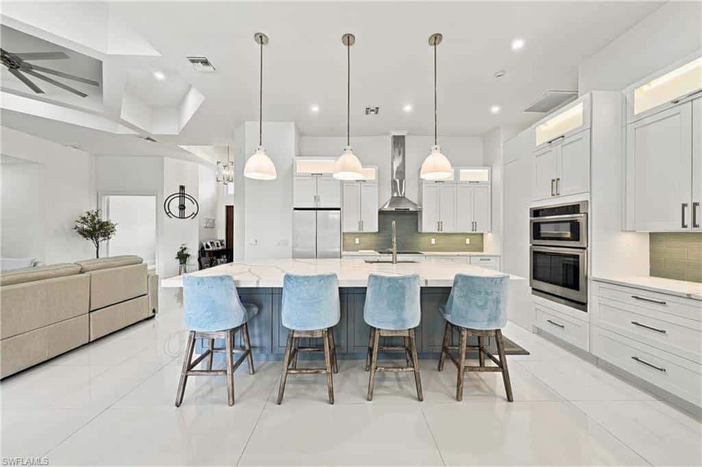 111 1st St, Naples, photo 6