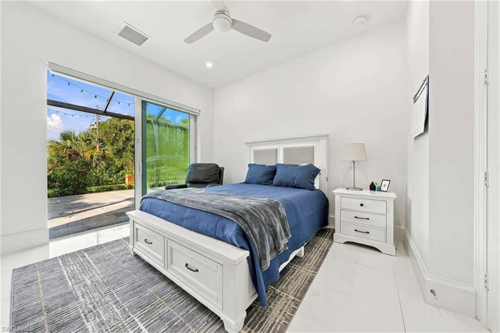 111 1st St, Naples, photo 28