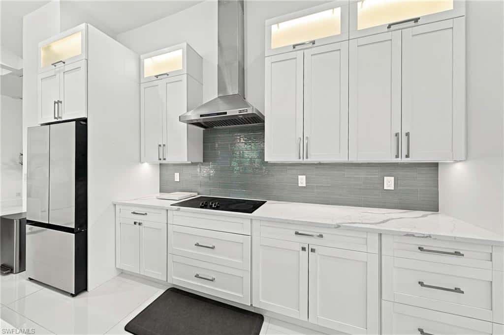 111 1st St, Naples, photo 10