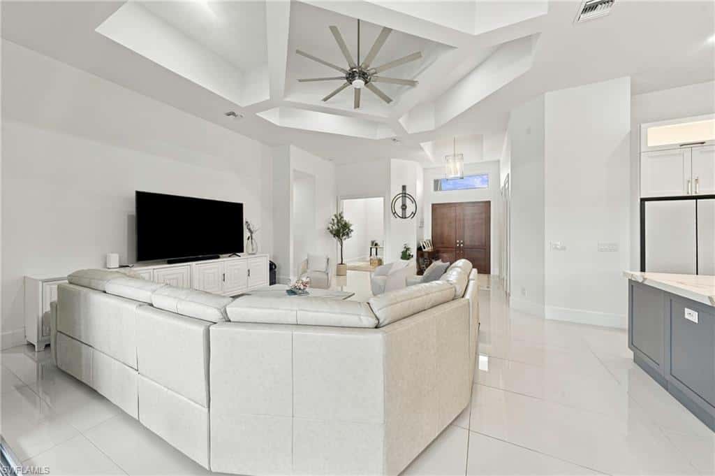 111 1st St, Naples, photo 14