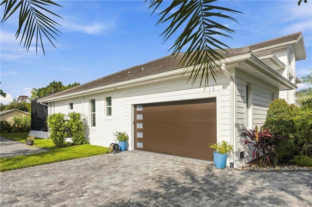 111 1st St, Naples, photo 45