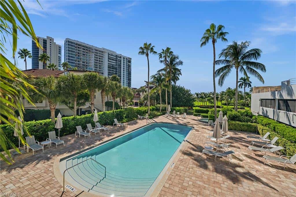 4751 Gulf Shore Blvd #1602, Naples, photo 24