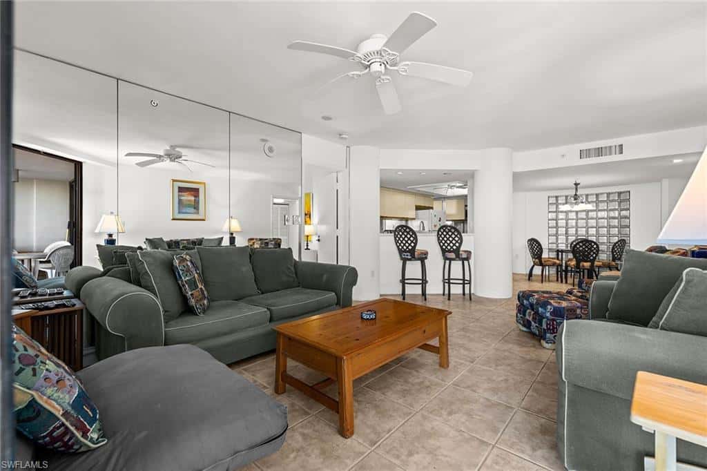4751 Gulf Shore Blvd #1602, Naples, photo 10