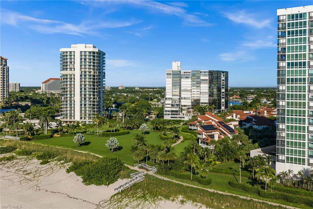4751 Gulf Shore Blvd #1602, Naples, photo 33