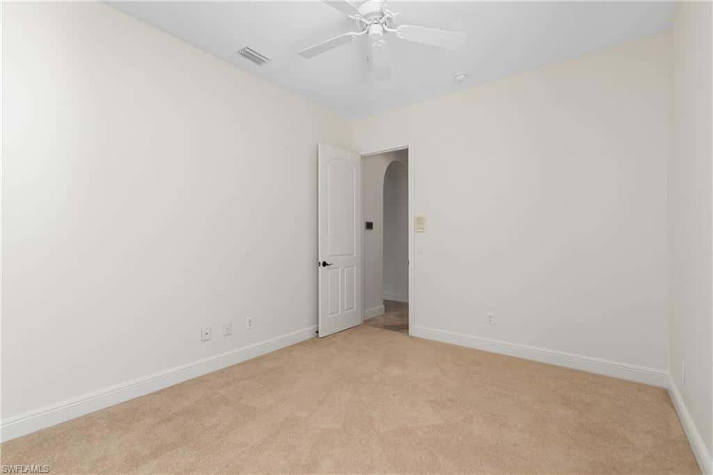 5758 Hammock Isles Dr, Naples, photo 30