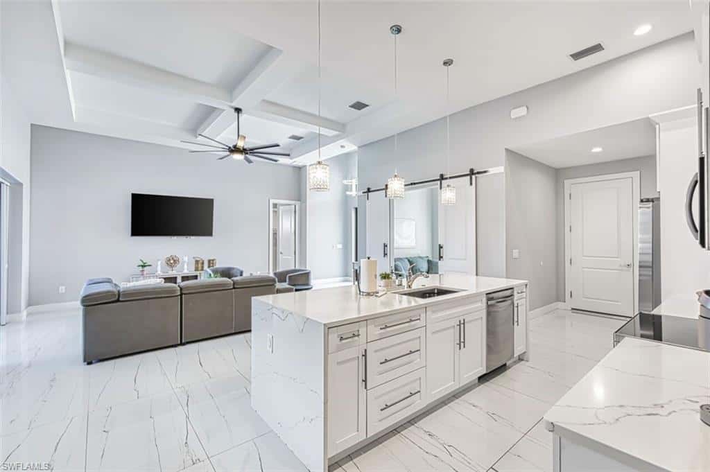 1926 15th Ave, Cape Coral, photo 13