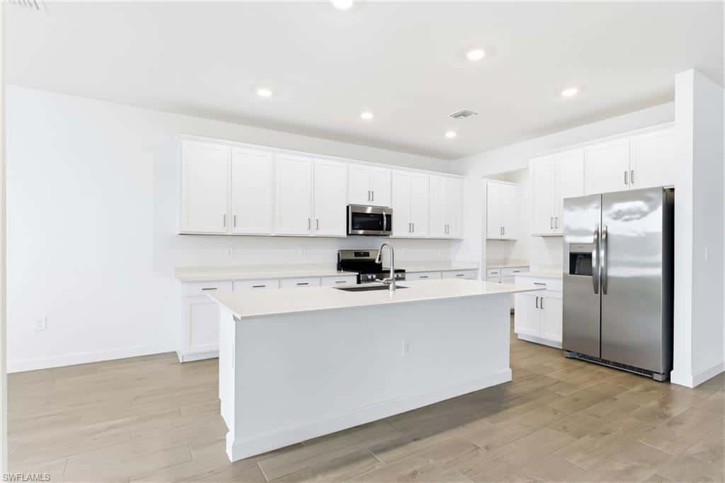 10859 Timber Creek Dr, Fort Myers, photo 11
