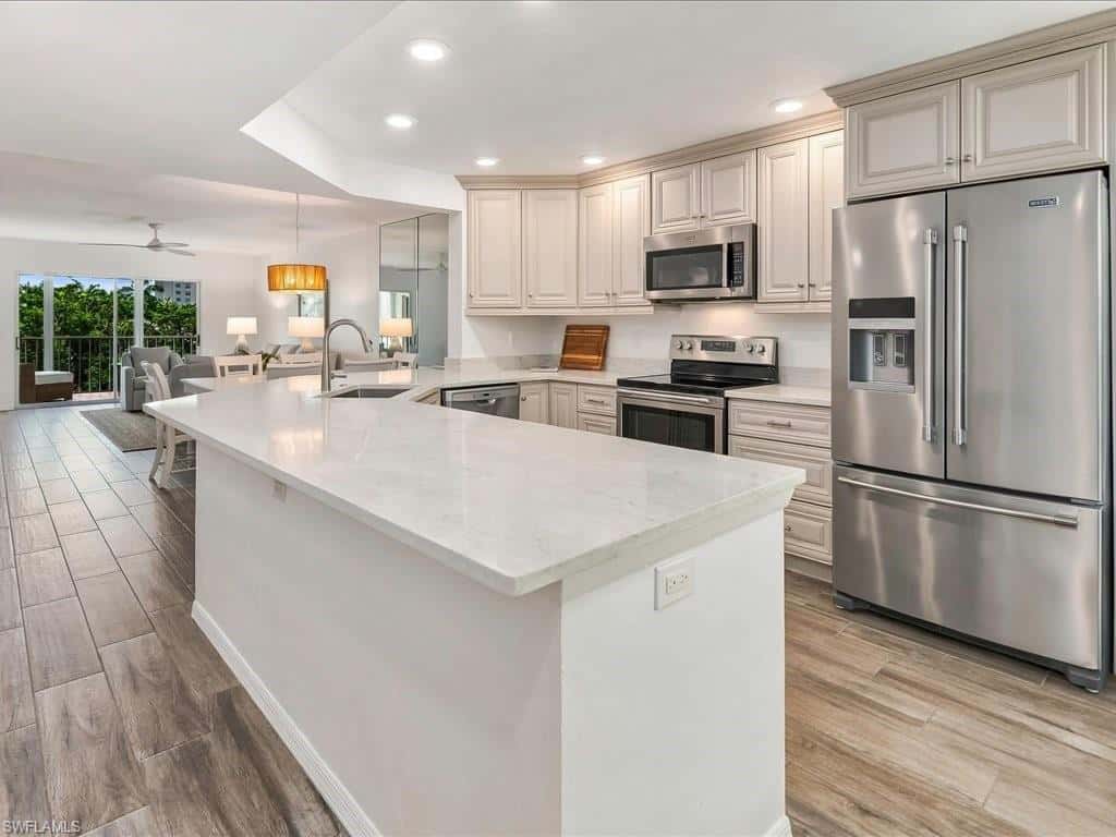 380 Horse Creek Dr #402, Naples, photo 4